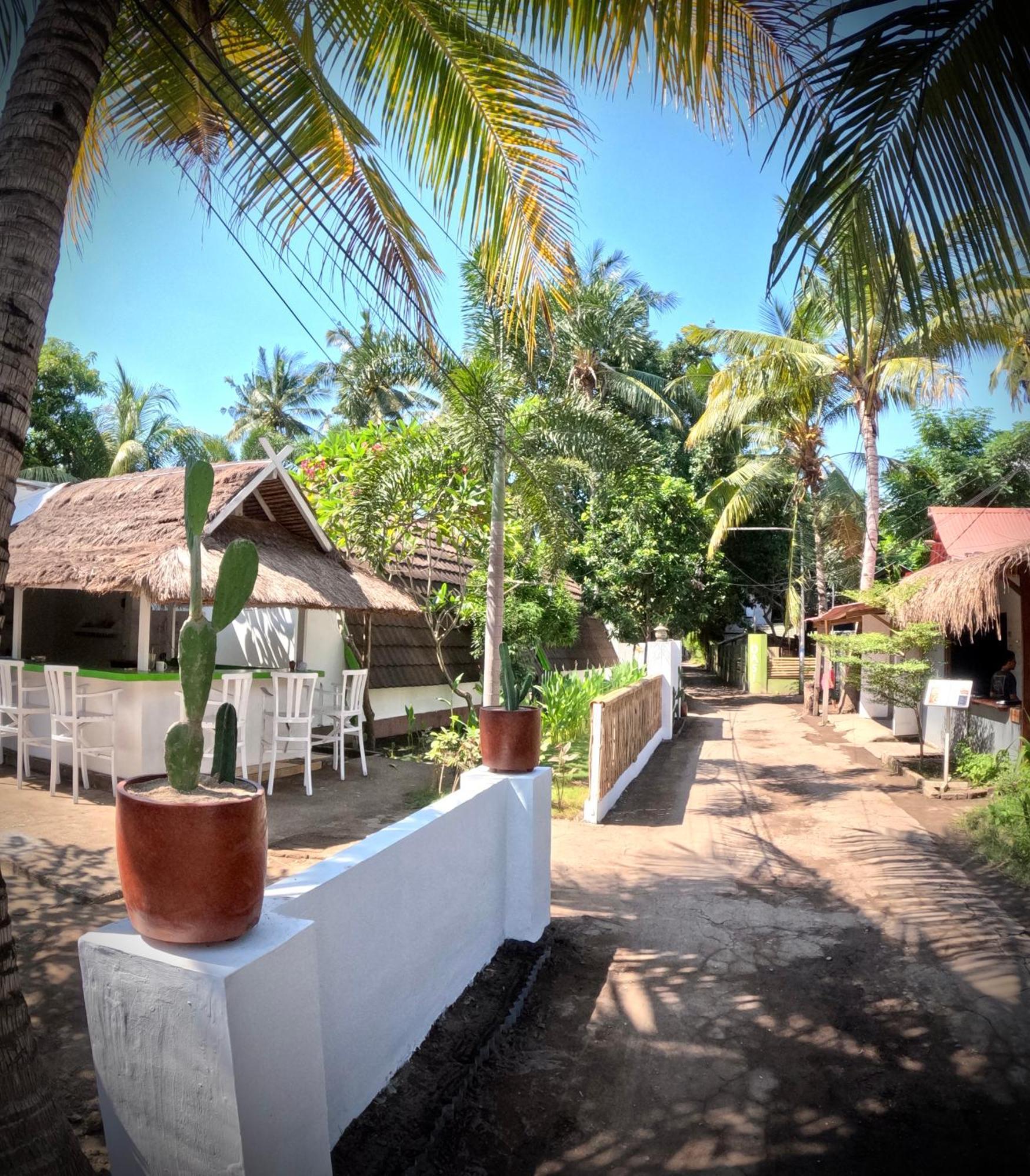 Kaktus Bungalow 4 Gili Air Bagian luar foto