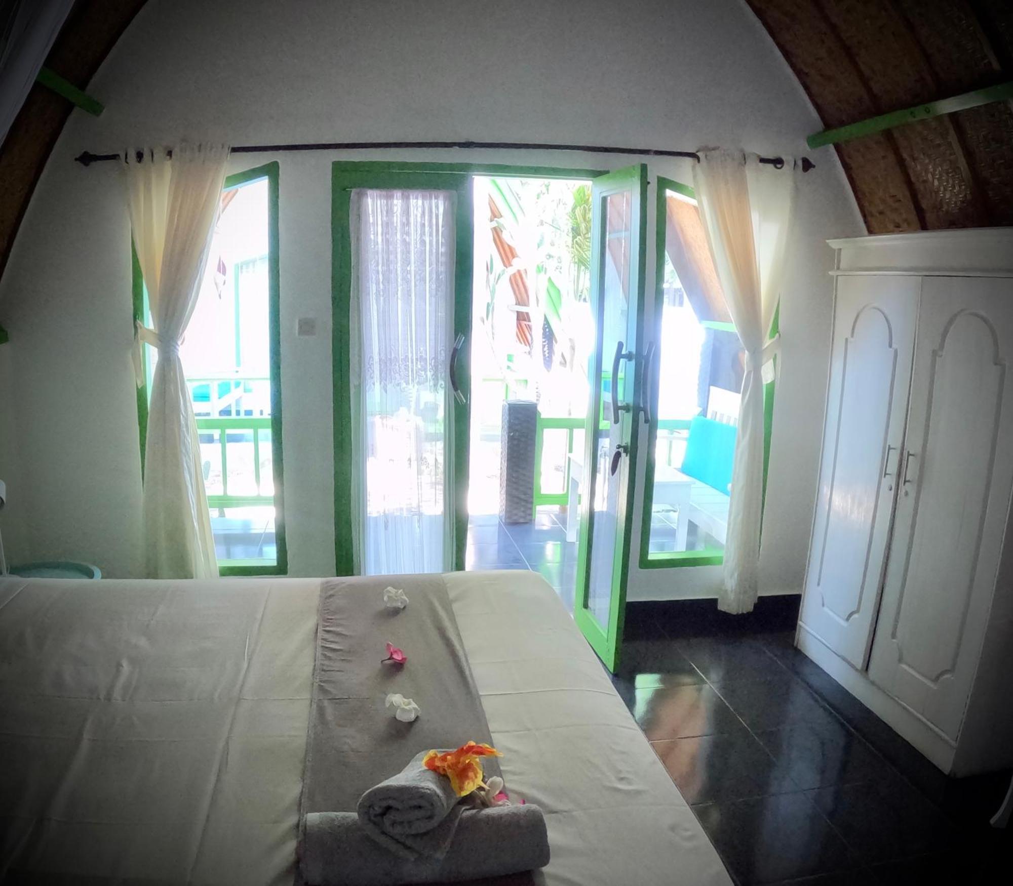 Kaktus Bungalow 4 Gili Air Bagian luar foto